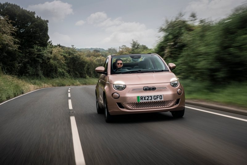 Sammenligning af Fiat 500e-modeller - GreenGoing