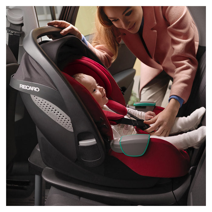 Recaro autostol Avan Iron Red (16)