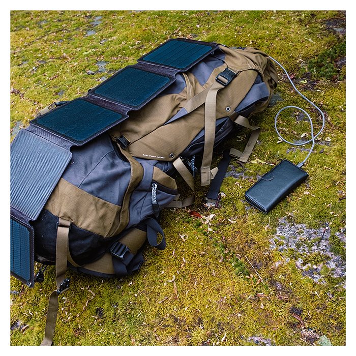 Aqiila SunBird P21 Foldbar Solcelleoplader 20W