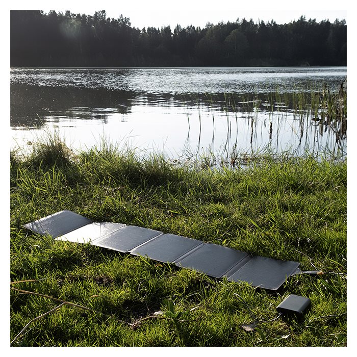 Aqiila SunBird P56 Foldbar Solcelleoplader 45W