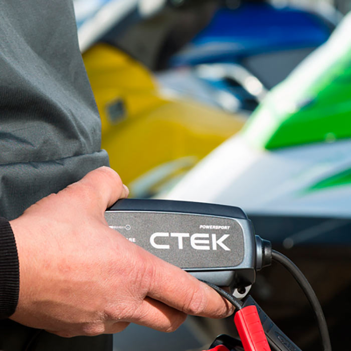 Ctek lader CT5 Powersport EU Lithium og LA batterier (8)