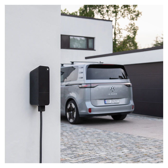 Amina S Ladeboks 11kW/20A 3-faset 6 Meter