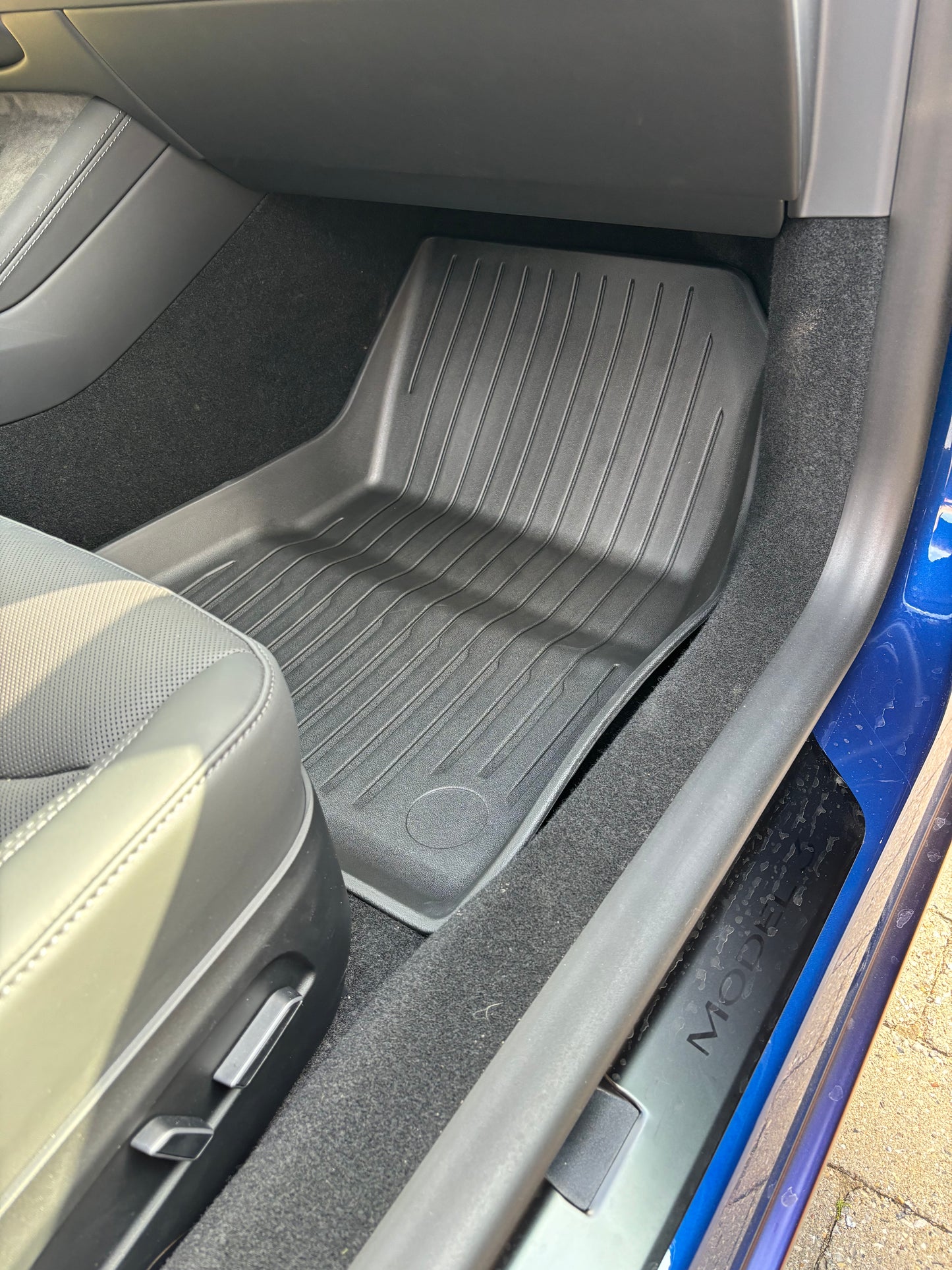 Komplet All weather måttesæt til Tesla Model 3 Highland