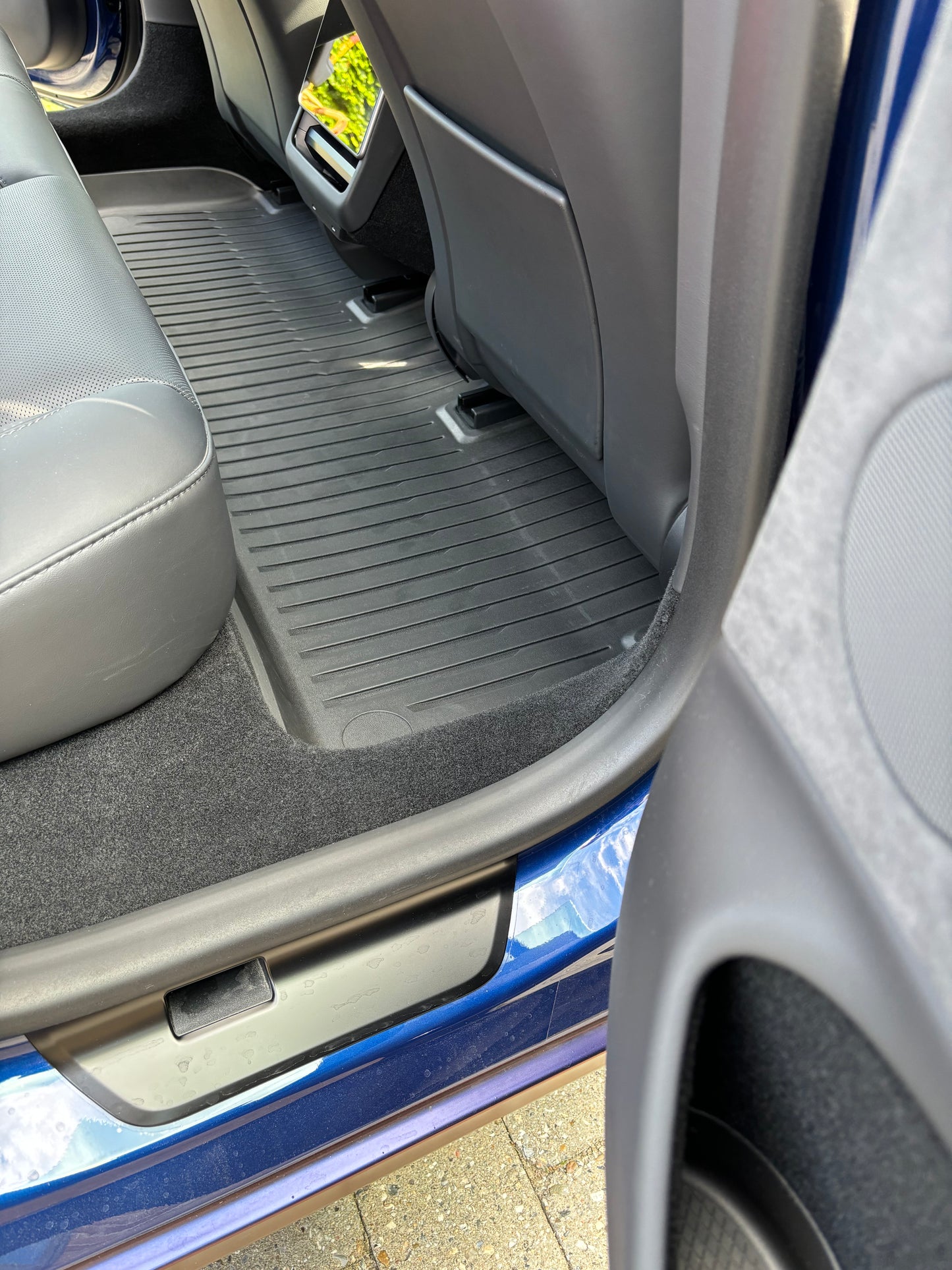 Komplet All weather måttesæt til Tesla Model 3 Highland