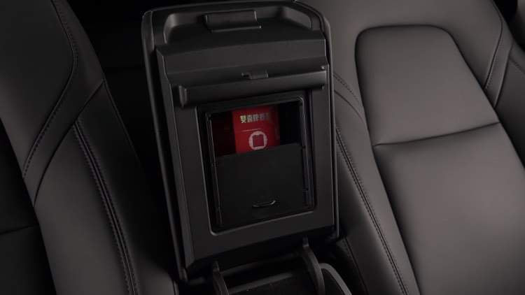 Tesla Model 3/Y skjult box til armlæn - GreenGoing
